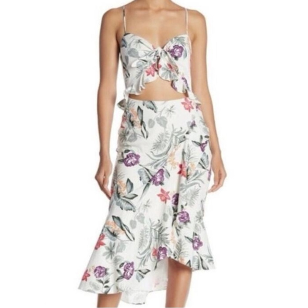 WAYF Mahari Floral Midi Dress